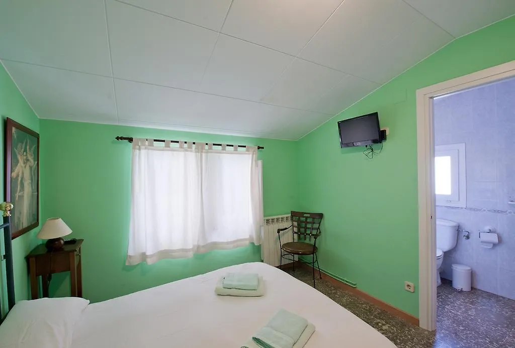 Cal Fesol Hotel Santa Pau 0*,  Spain
